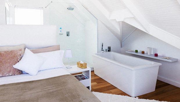 futuro house airbnb