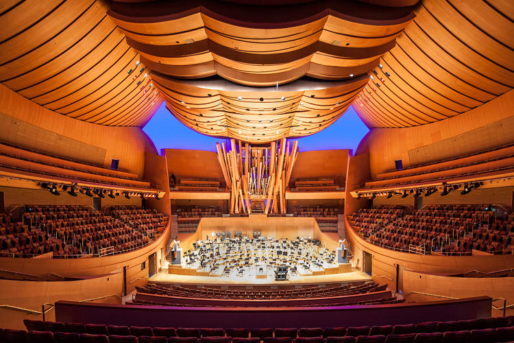 The Laser Light Show Goes Highbrow At Frank Gehry's Walt Disney Concert ...